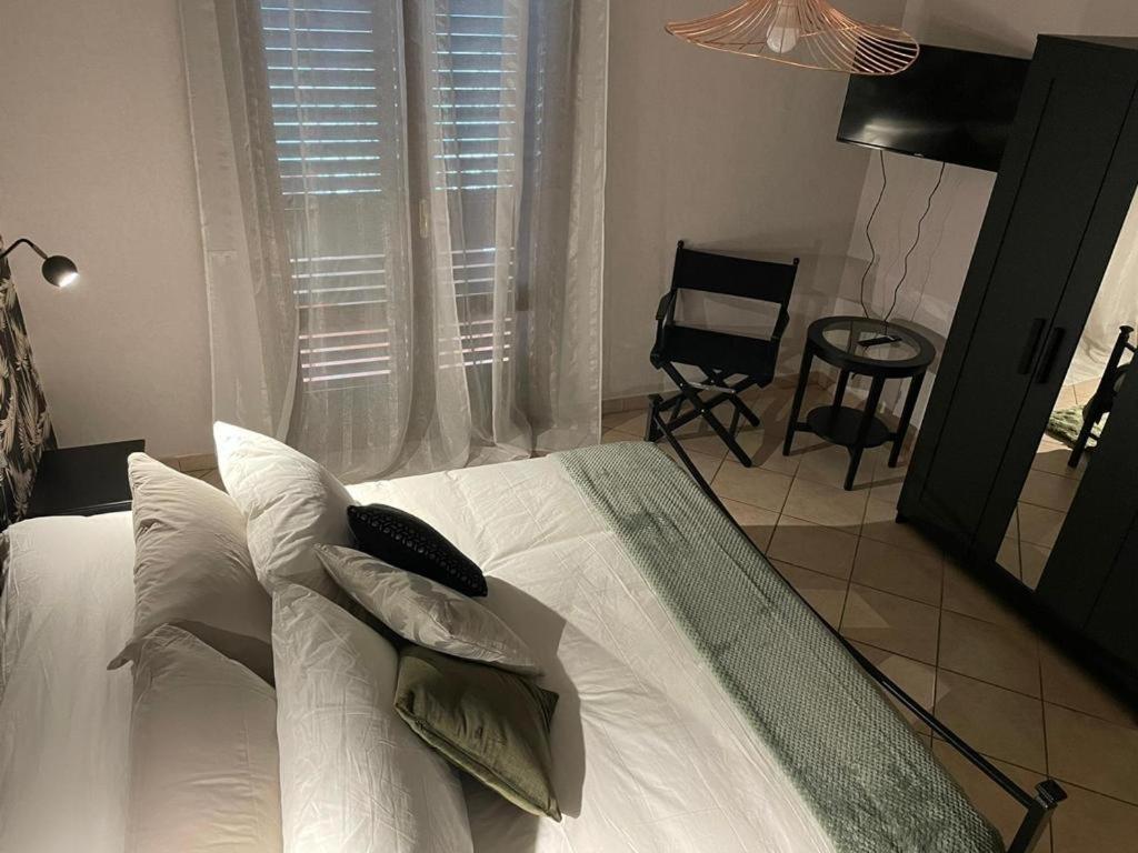 The Loft E&E Cinecitta Apartment เอมโปลี ภายนอก รูปภาพ